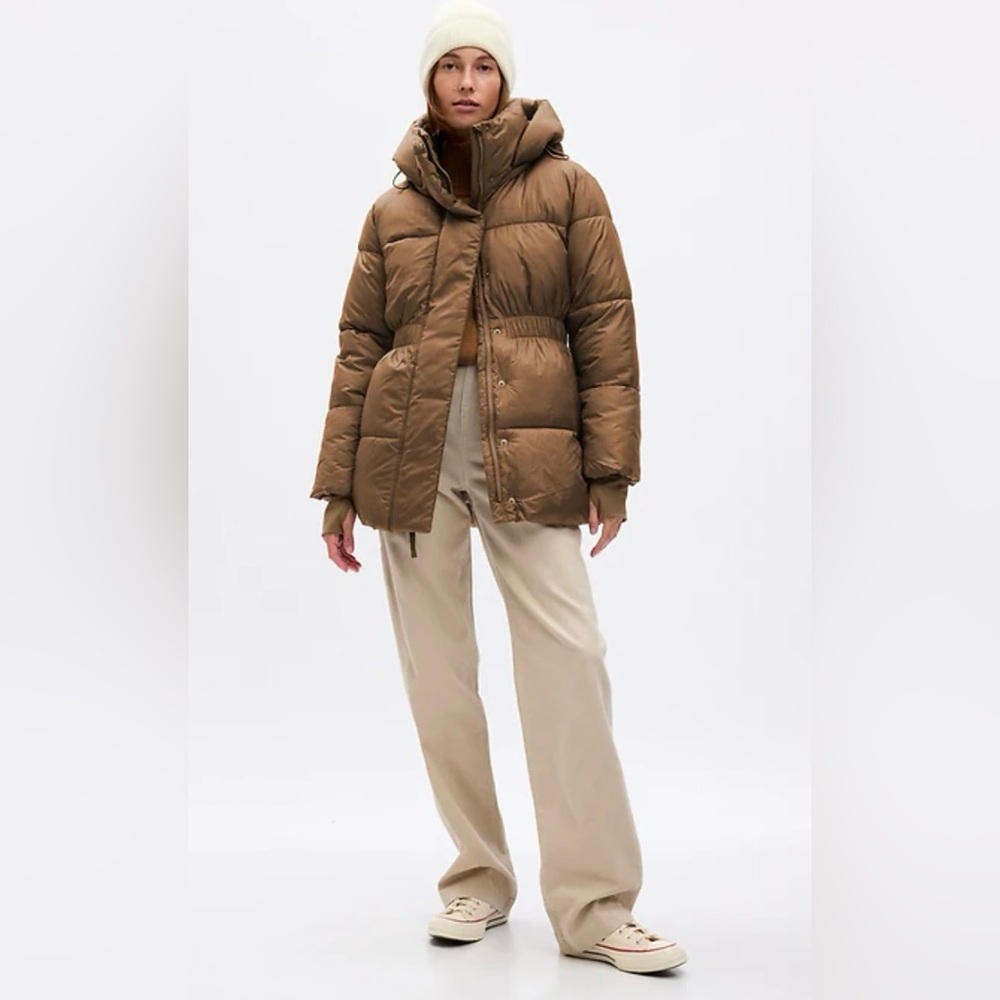 NWT Gap Big Puff Cinched Jacket